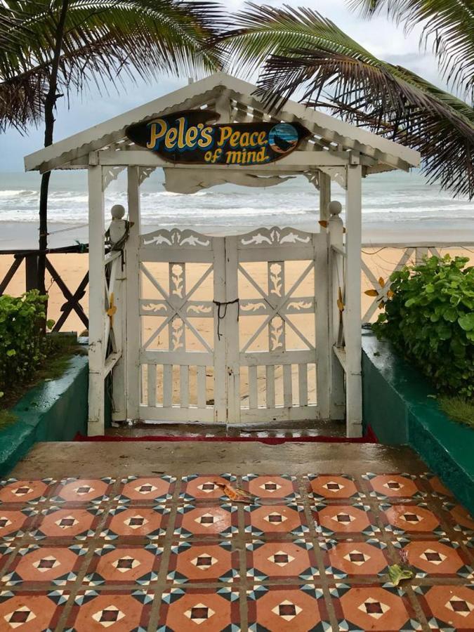 Pele'S Windsong Wood Cottage On The Beach ベナウリム エクステリア 写真