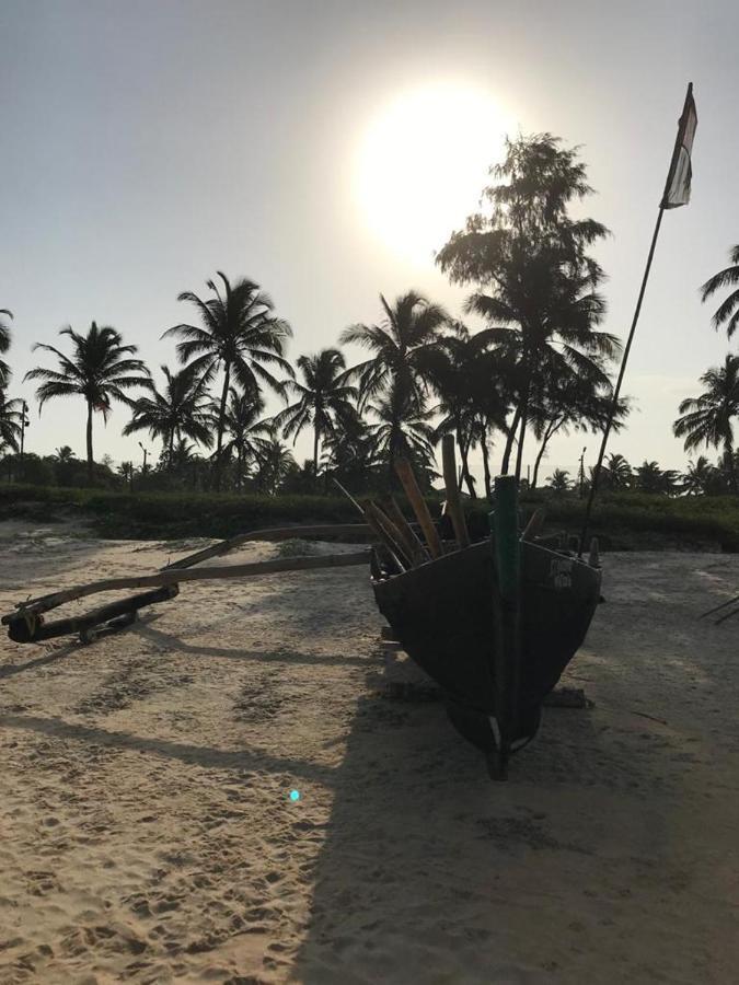 Pele'S Windsong Wood Cottage On The Beach ベナウリム エクステリア 写真