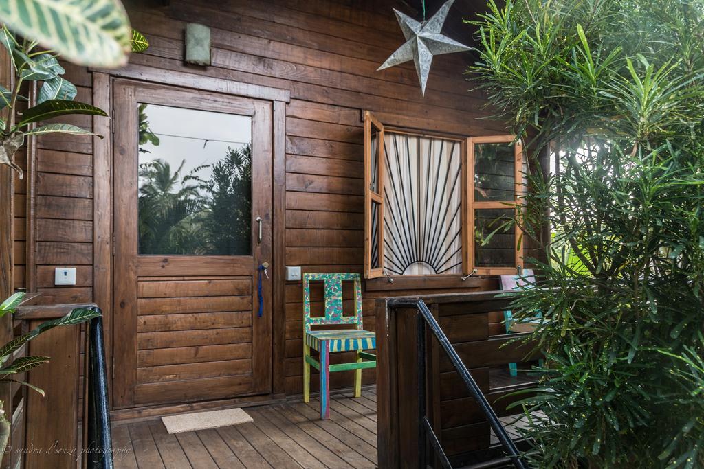 Pele'S Windsong Wood Cottage On The Beach ベナウリム 部屋 写真